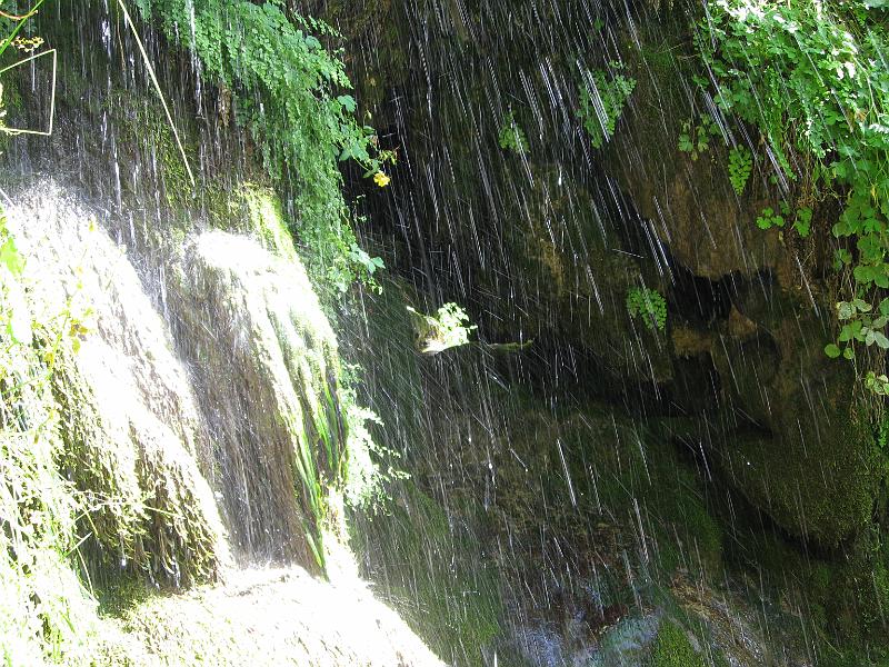 Tonto Natural Bridge 020.jpg